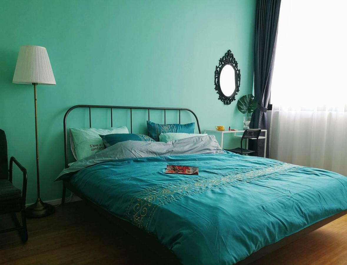 Dreamcity Apartment, Guarded, Lakeview, Quiet, Family Suite Seri Kembangan Luaran gambar